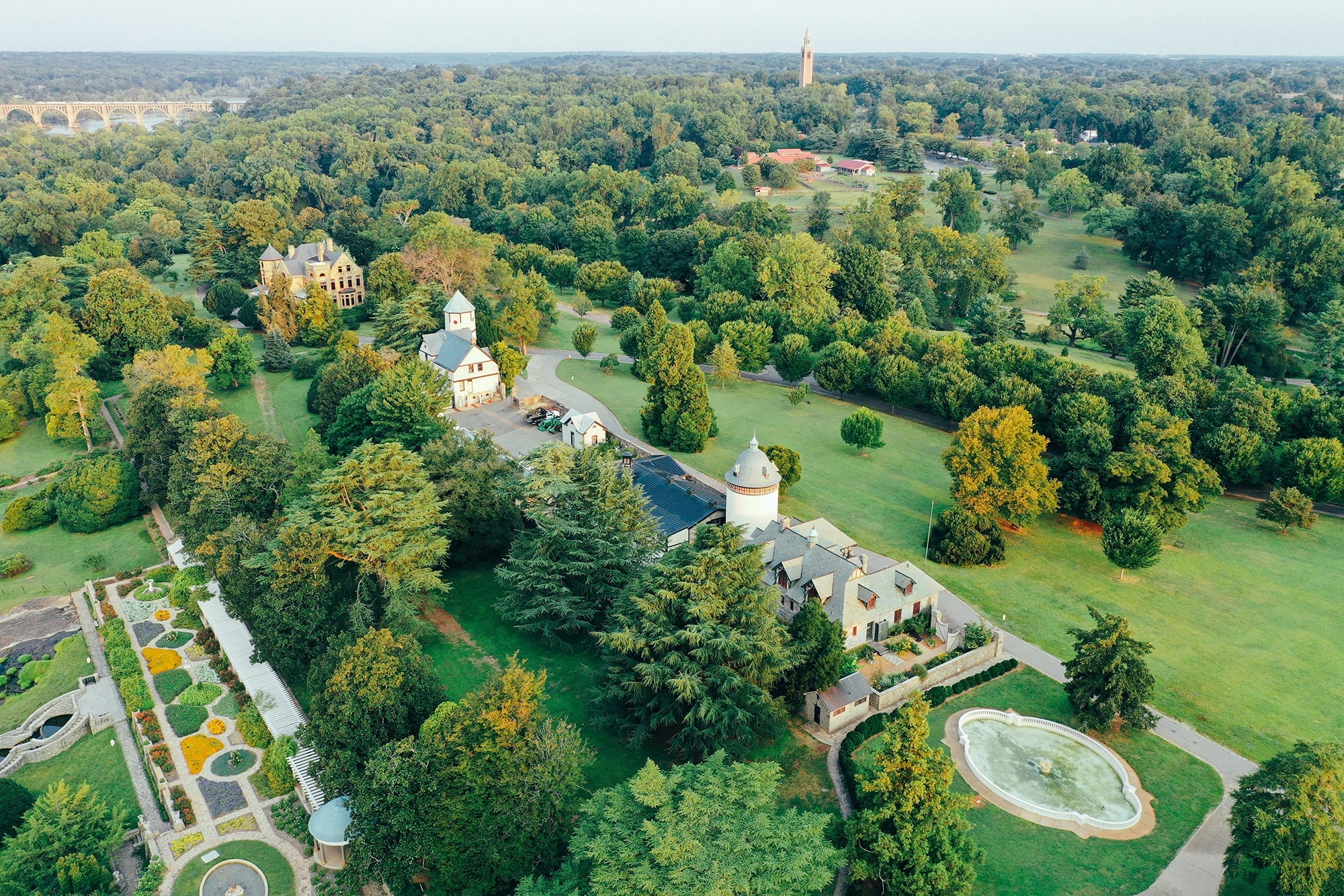 Exploring Maymont Estate